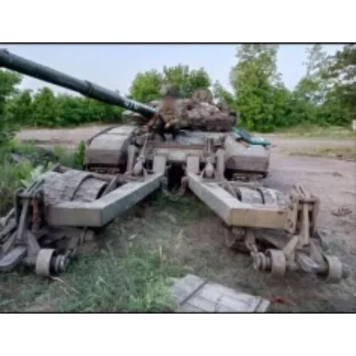 Стикер T72B3M_by_TgEmodziBot - 1