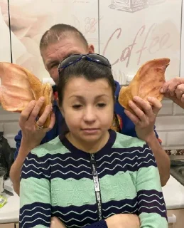 Стикер Toporchat @TgEmodziBot - 9