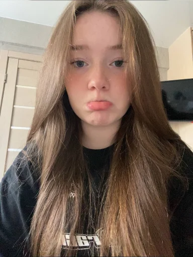 Sticker karisha_69681_by_TgEmodziBot - 1