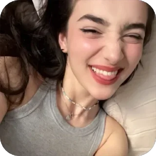 Стикер ♾️ @TgEmodziBot - 6