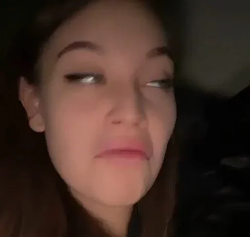 Алёнушка❤️ ➡️ @EmojiRuBot - 