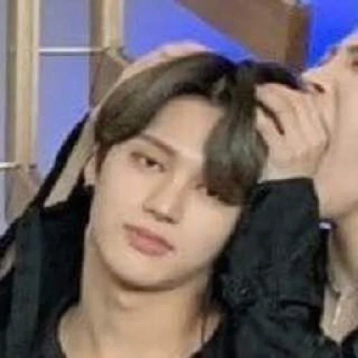 Стикер A2Z 2 - 1