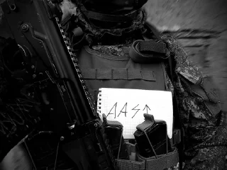 Стикер GLORYTOAAST - 4