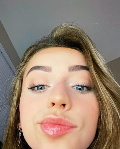 eyelash human face lip