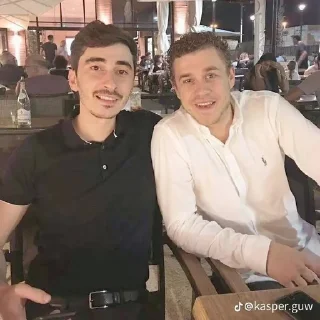 Стикер Амир ебёт шмар • @DayStikBot - 2