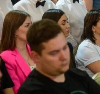 Sticker Их было четверо, четыре пацана - 5