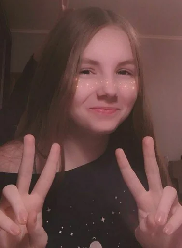 Человек человеческое лицо палец