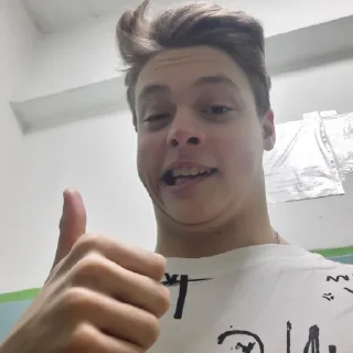 Стикер артем - 0