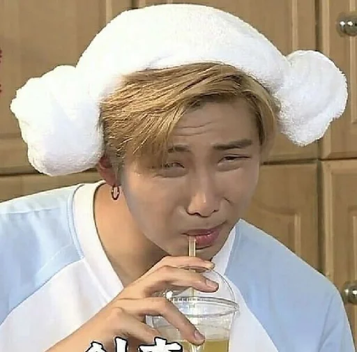 Стикер BTS - 8