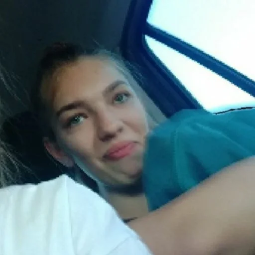 Человек человеческое лицо селфи