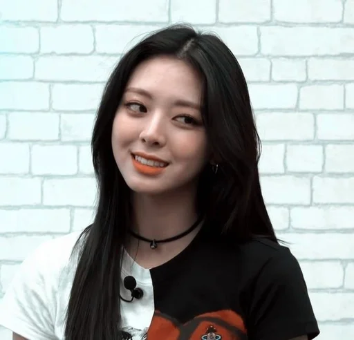 Человек человеческое лицо улыбаться