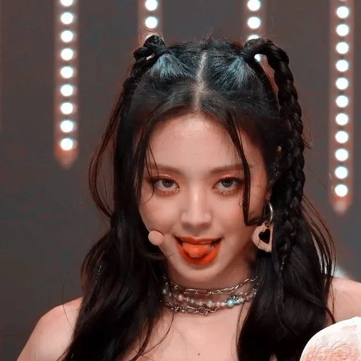 модный аксессуар человеческое лицо Человек