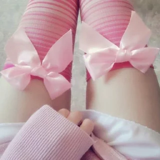 Стикер (:::̲̅[♡]:̲̅:̲̅:̲̅) я дура,ня - 3