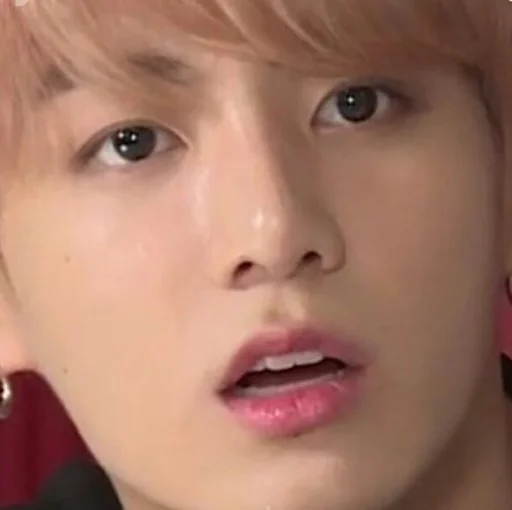 person human face eyelash