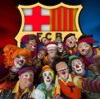 человеческое лицо клоун одежда