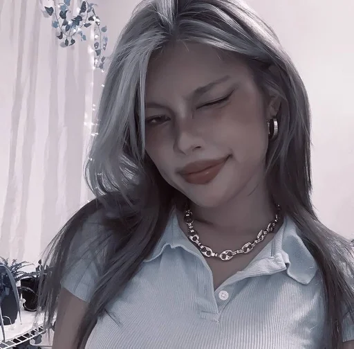 Человек человеческое лицо модный аксессуар