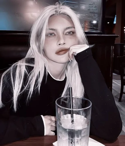 𝗛𝗢𝗫𝗬. :: @fStikBot - человеческое лицо