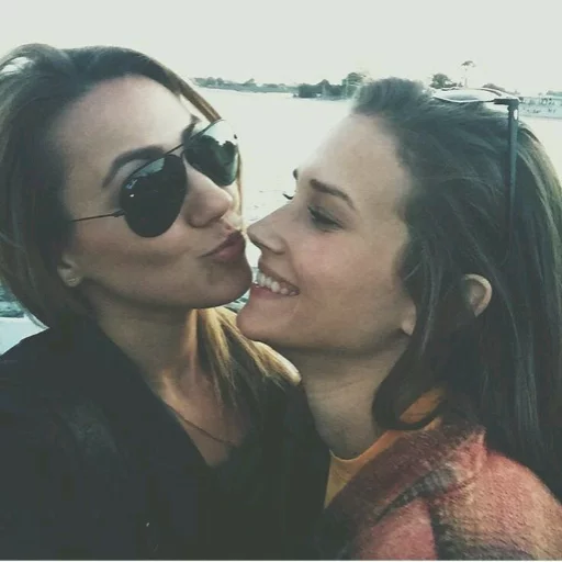 Стикер BiFlor - 1