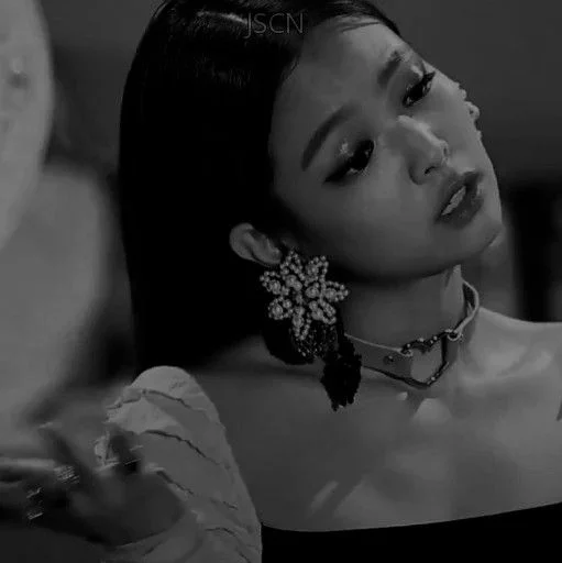 модный аксессуар человеческое лицо ювелирные изделия