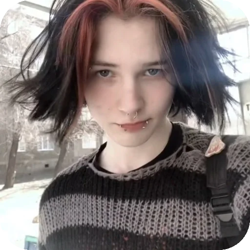 Человек человеческое лицо свитер