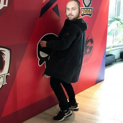 Стикер Blitz viseri - 2