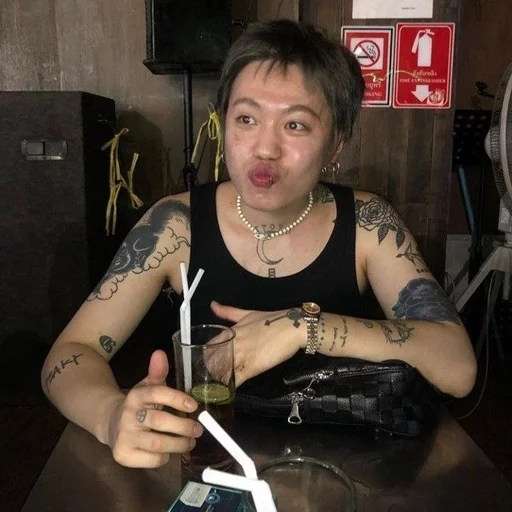 Человек человеческое лицо одежда