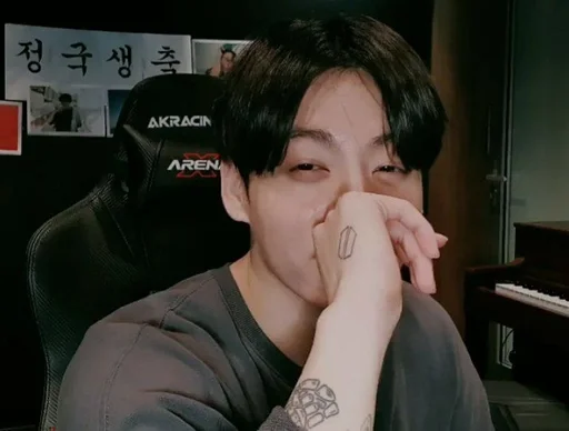 J.m.l.___ :: @fStikBot - 