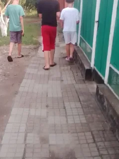 Стикер Максим, Артём и Даня @TgEmodziBot - 7