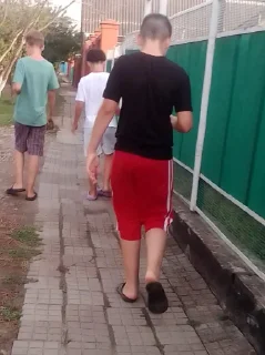 Стикер Максим, Артём и Даня @TgEmodziBot - 4