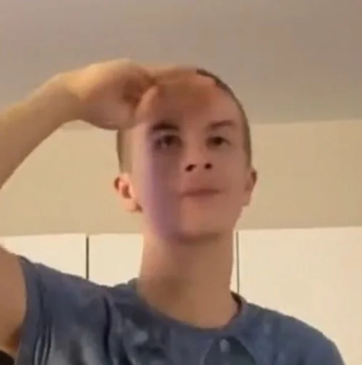 Человек стена кожа