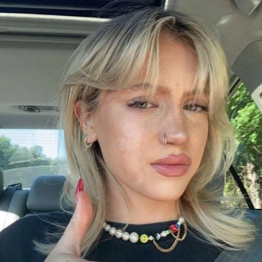 wSqexh :: @fStikBot - 