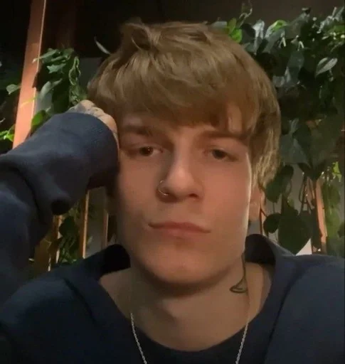 Стикер wSqexh :: @fStikBot - 5