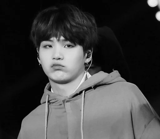 Стикер 🎶 @BTS_CITYC 🎶 min suga - 3