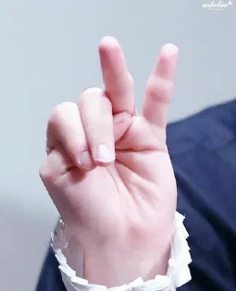 Sticker 𝘫𝘪𝘯𝘩𝘪𝘵 𝘣𝘰𝘺𝘴" @swaneditxx - 7