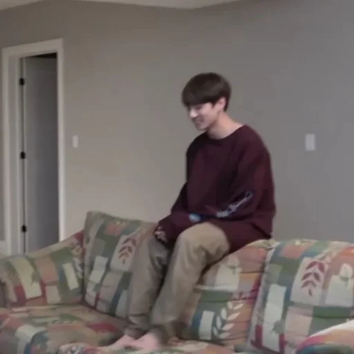 Стикер Btsmooooooooooood - 1