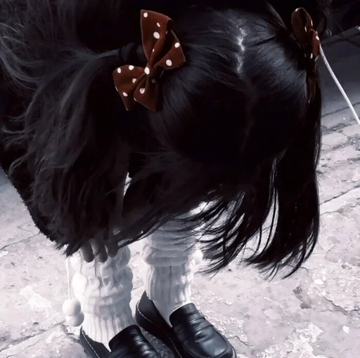 ground fashion accessory person