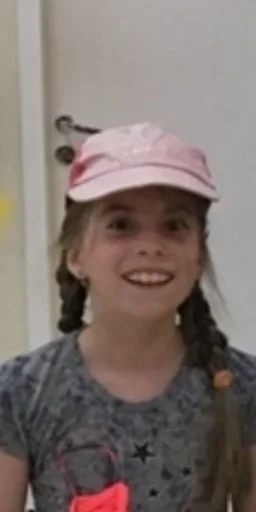 Миланочка мороз🥶🥶🥶🥶 :: @fStikBot - person