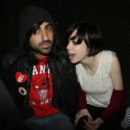 Стикер CC_Crystal_Castles_by_MoiStikiBot - 1