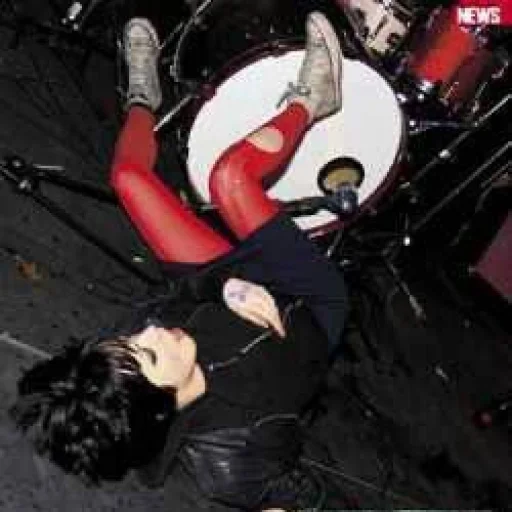 Sticker CC_Crystal_Castles_by_MoiStikiBot - 1