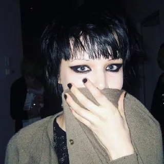 Sticker CC || Crystal Castles @MoiStikiBot - 2