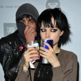 Sticker CC || Crystal Castles @MoiStikiBot - 10