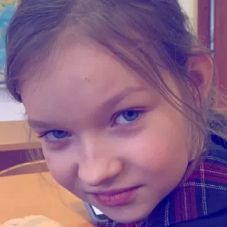 Sticker Что делает с людьми школа - 3