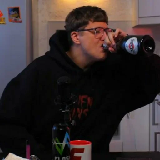 Sticker CMHRUSLAN - 1