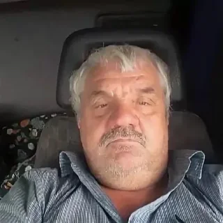 Стикер Больше стикеров: @sticerru - 2