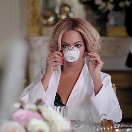 Человек комнатный человеческое лицо