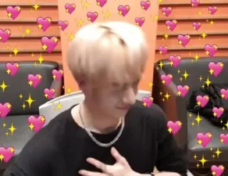 Стикер لاتزرف @ADNDTHSbotb - 5