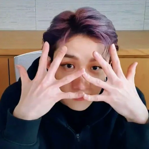 Стикер Chanroom83 - 1