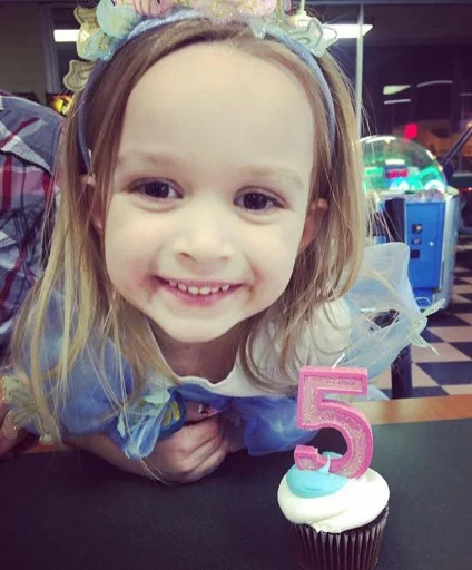 human face person toddler