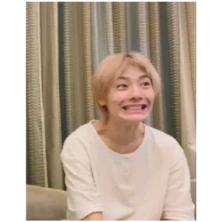 Sticker чонини @I_N_official - 11