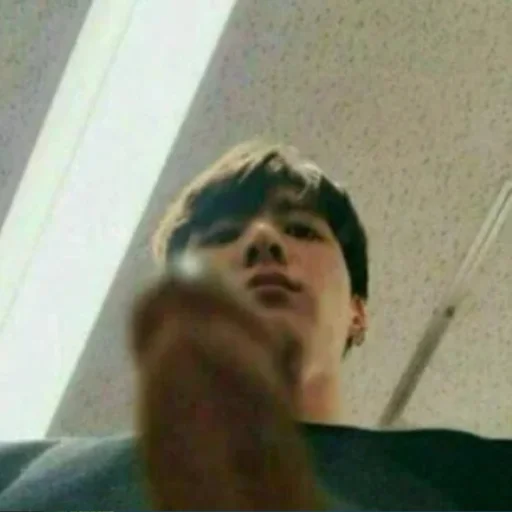 Стикер феноменально Чону😌 - 9